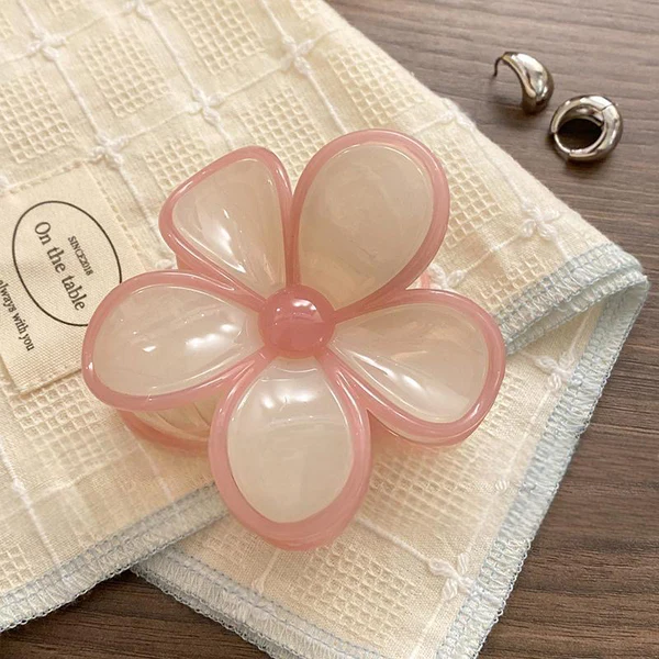 Pinterest Dream Contrasting Flower Claw Clip